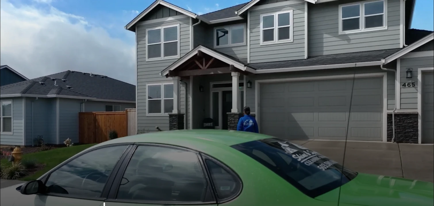 Clean and sparkling home background